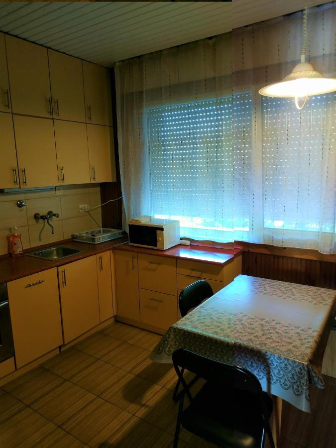 Aranyharmat Apartman Balatonlelle Exteriér fotografie