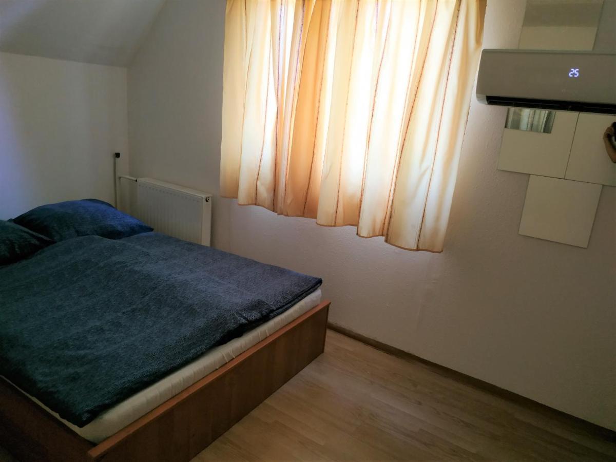Aranyharmat Apartman Balatonlelle Exteriér fotografie