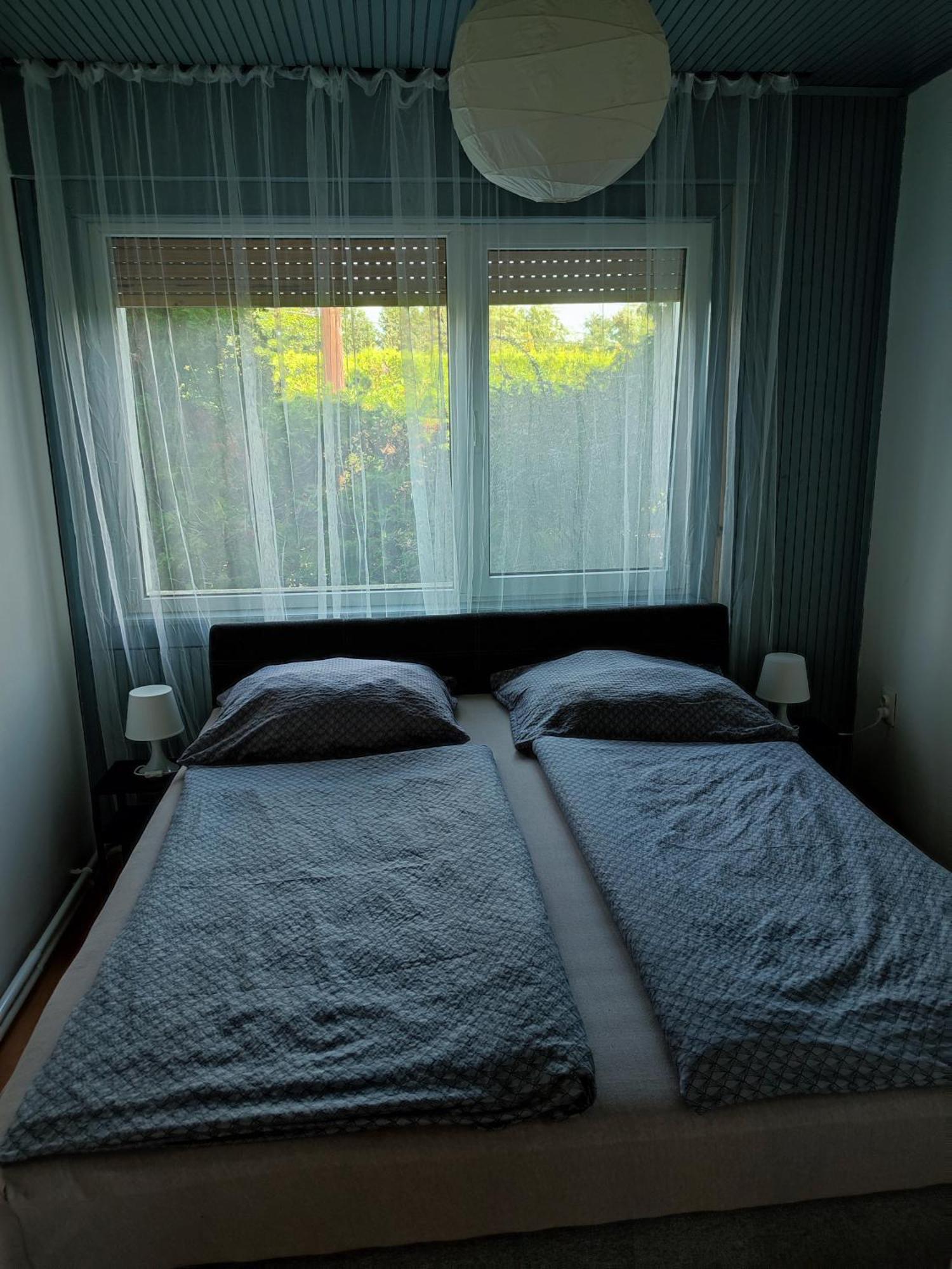 Aranyharmat Apartman Balatonlelle Exteriér fotografie